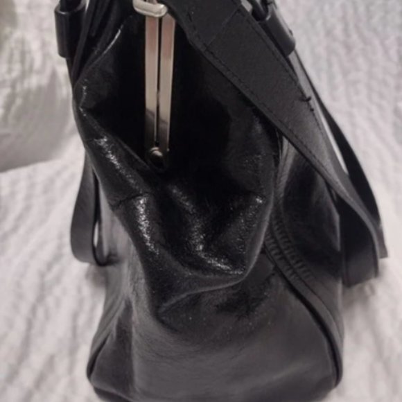 SOLD Lia Numa Made in Italy Leather Kiss Lock with Detachable Crossbody Strap - Picture 3 of 7